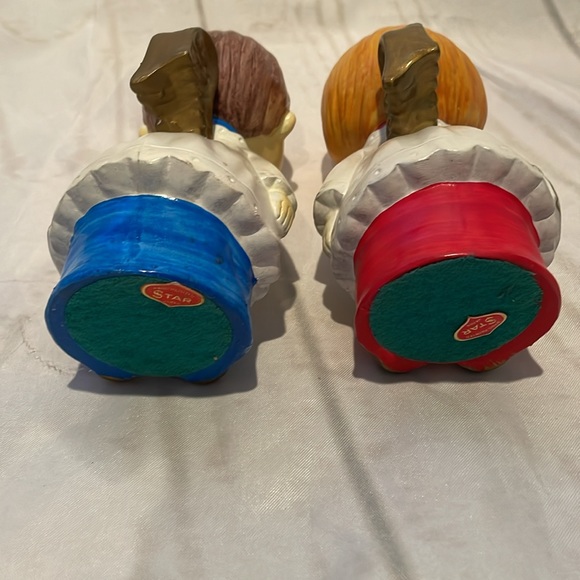 Vintage Star hand painted ceramic pair of kissing angels in Original Box. - Picture 5 of 14